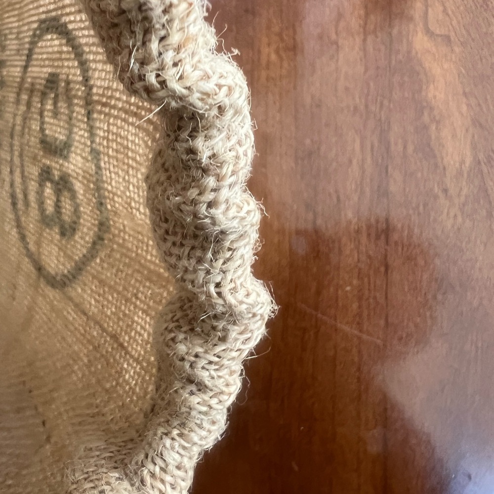 8Greens Burlap Drawstring Pouch - Picture 8 of 11